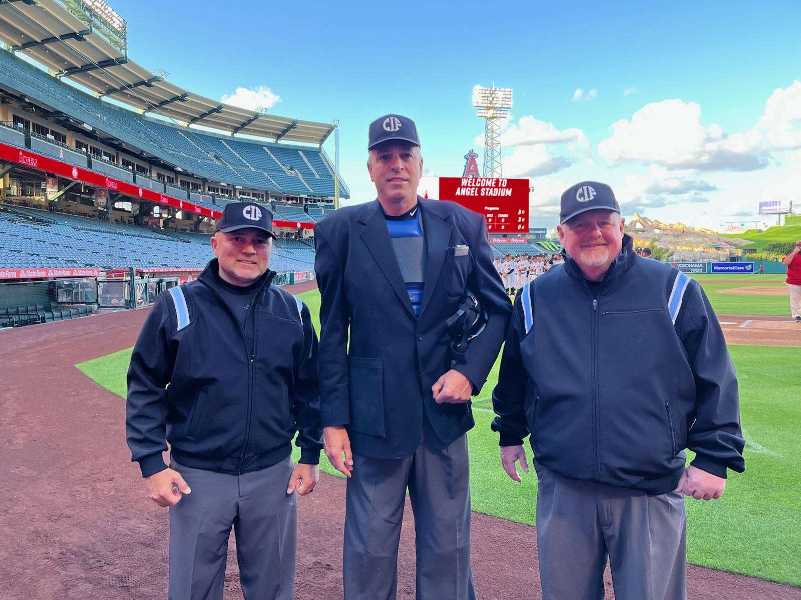 Ump Attire Clothing Store -Ump Attire Clothing Store IMG 20240330 090421.jpg.b5588a1461c6191b7e6f24707ece31c0